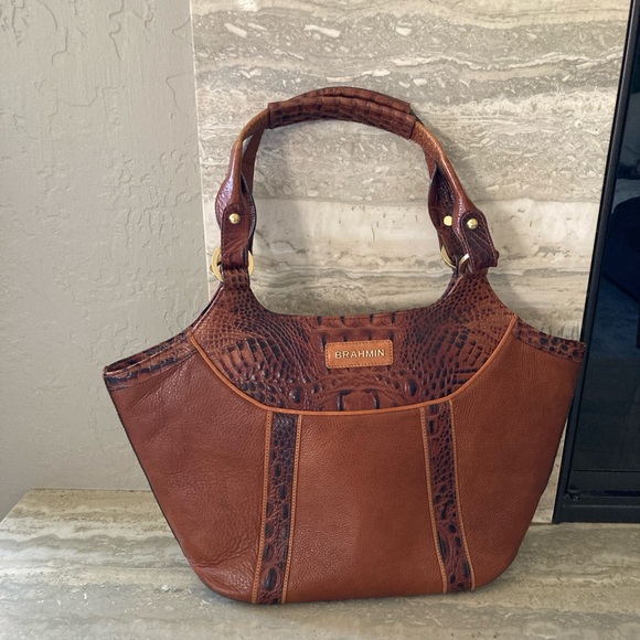 Brahmin Pebble and Croc Brown Leather Women's satchel handbag